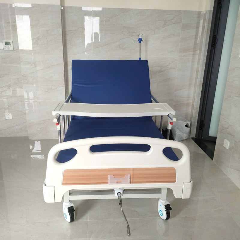 giường y tế 1 tay quay GBM