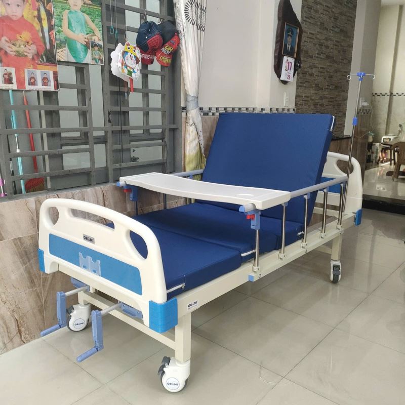 giường y tế 2 tay quay