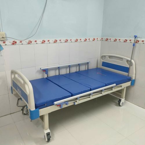 Mua Giường Y Tế Cho Người Già – Người Bệnh Tại TP.HCM