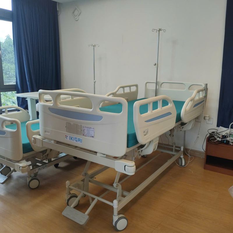 Giường y tế n&acirc;ng hạ icu cao cấp ikigai GH-D02-4