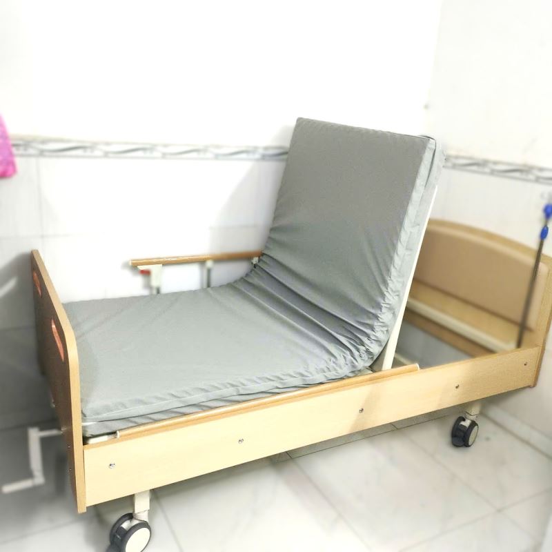 Giường tay quay lucass VGB21W