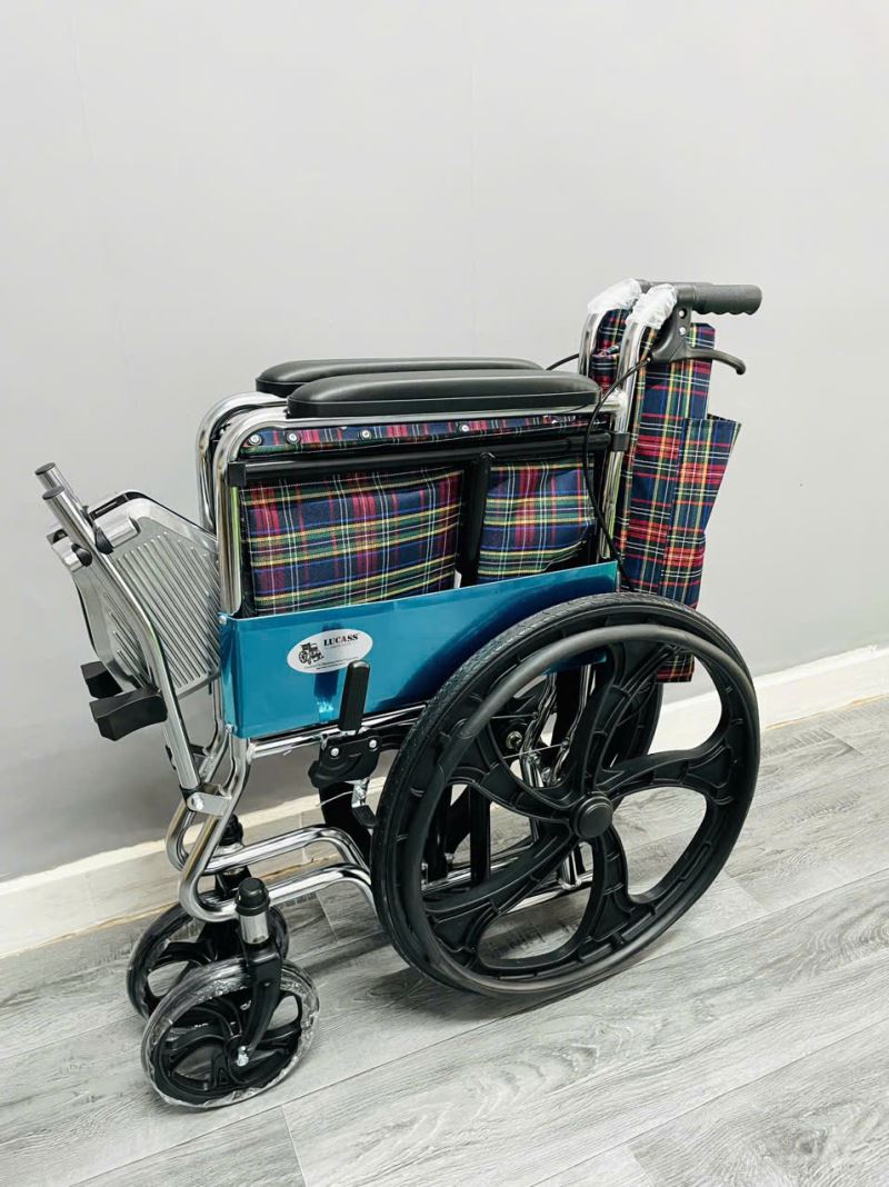 xe lăn gấp gọn lucass V91