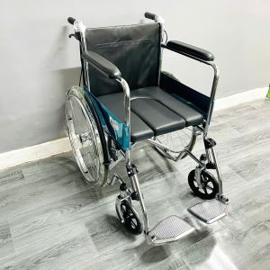 xe lăn có bô lucass V-89 có thắng