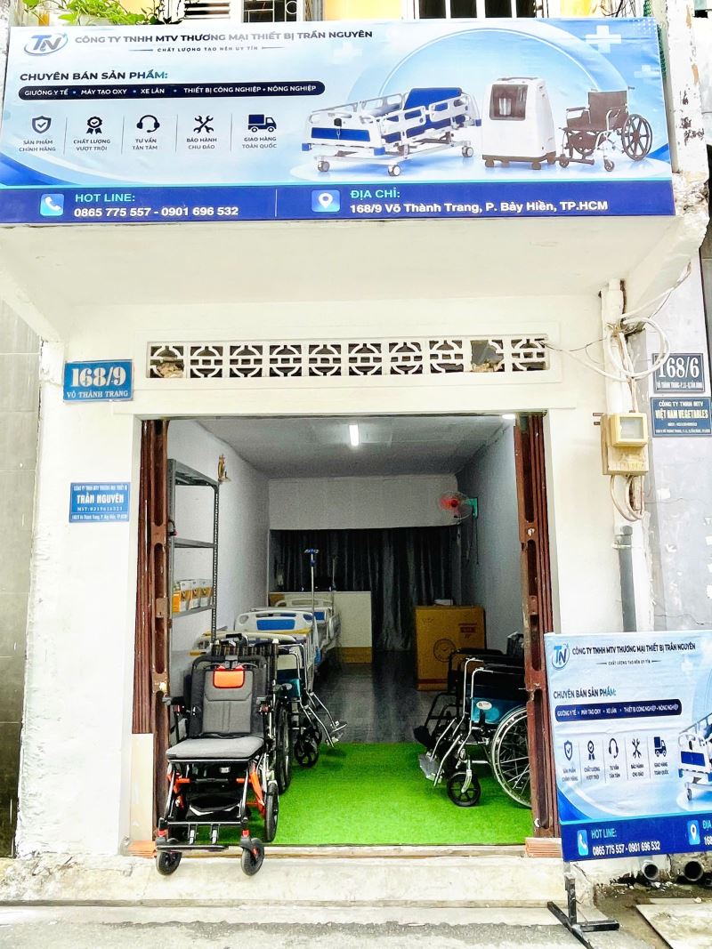 Cửa hành thiết bị trần nguyên 