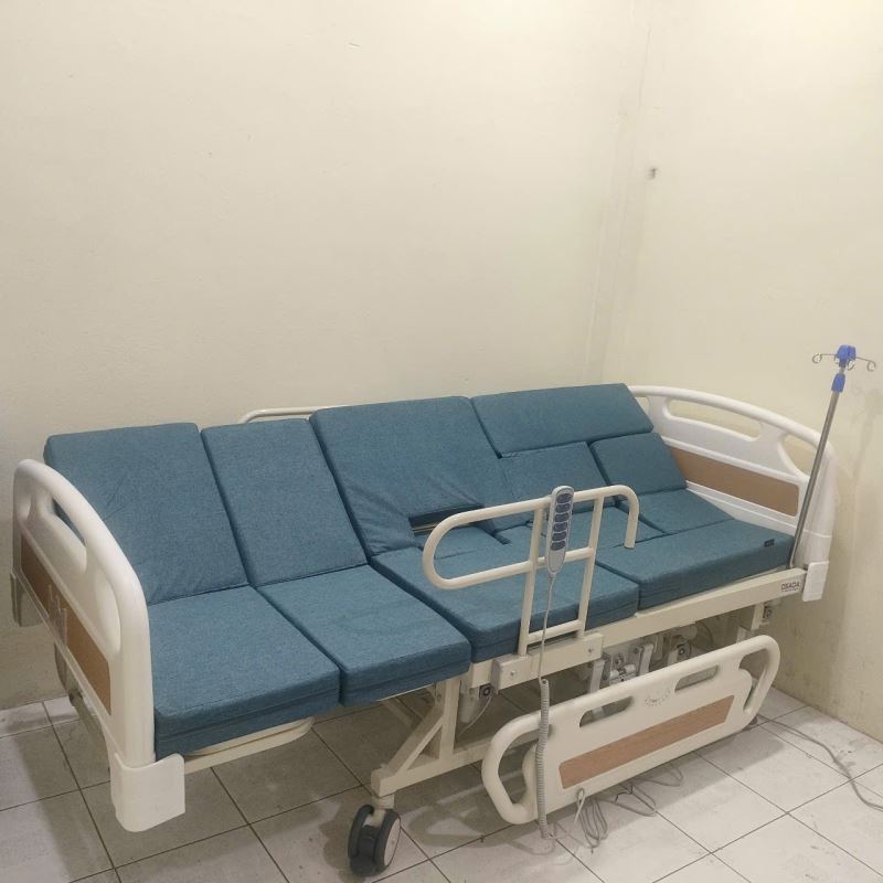 Giường bệnh điện OSADA SD-68EC
